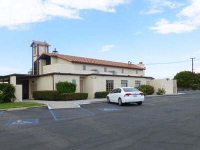 I hear the T-Mobile Bells A-ring'n
T-Mobile camo site in a church bell tower.  The BTS cabinets are behind the CMU enclosure at the rear of the church.
Keywords: buena park california church t-mobile cmu wall enclosure