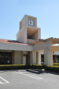 What time is it? Time to make a call!
Sort-of camo site (antennas are on the corners of the clock tower).  Thousand Oaks, CA.
Keywords: clock thousand oaks california times square