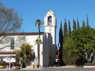 Poorly designed Church bell tower site
Keywords: Chino bell tower church