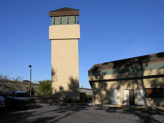 Towering Signal
Sprint's site in Irvine along the I-5 Freeway features an unusual antenna configuration where one of the sector antennas is turned 90 degrees to serve another sector.  It's the antenna on the right side.
Keywords: sprint irvine tower