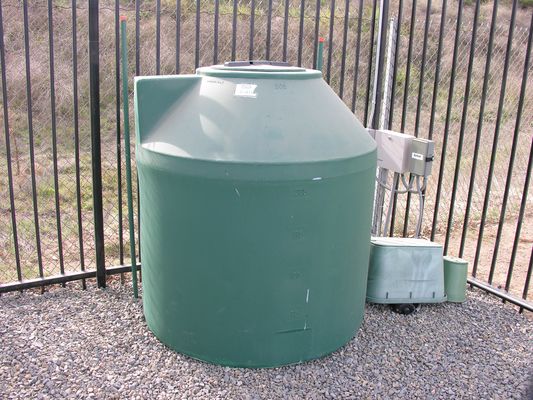 Gallons of Fun
Verizon's Sassy site has a standby power generator.  This above-ground tank holds 305 gallons of fuel.  It's inside the main equipment area, which is physically separated from the power generator by about 50 feet.
Keywords: verizon sassy Lake Elsinore