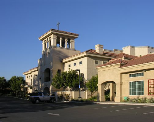 Columns of Signal
The columns at the top are built with RF transparent materials.  The antennas are located inside the columns of this church.  The base station equipment is located at teh lower right site.  This church is located in San Juan Capistrano, California.
Keywords: San Juan Capistrano Columns of Signal