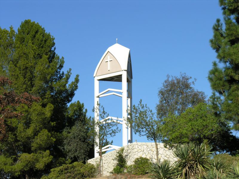Blessed be Sprint
A sprint site inside a faux bell tower at a church in the San Fernando Valley (Los Angeles, California).
Keywords: sprint faux bell tower church san fernando valley los angeles california