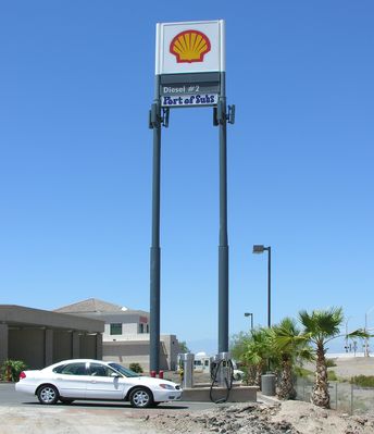Shelling out some signal
Nextel's antennas are affixed below the gas station sign at this site in Henderson, Nevada.
Keywords: nextel henderson nevada gas station sign