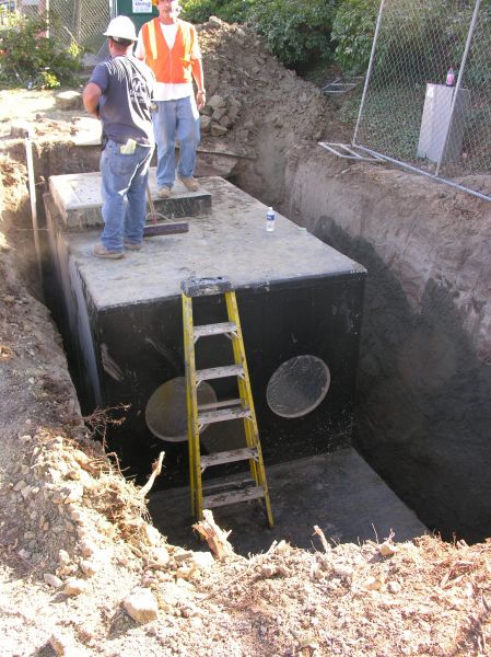 Nearly time for the 'crete!
Workers preparing the CEV for the concrete pour.
Keywords: Verizon CEV installation Irvine light standard double arm radome
