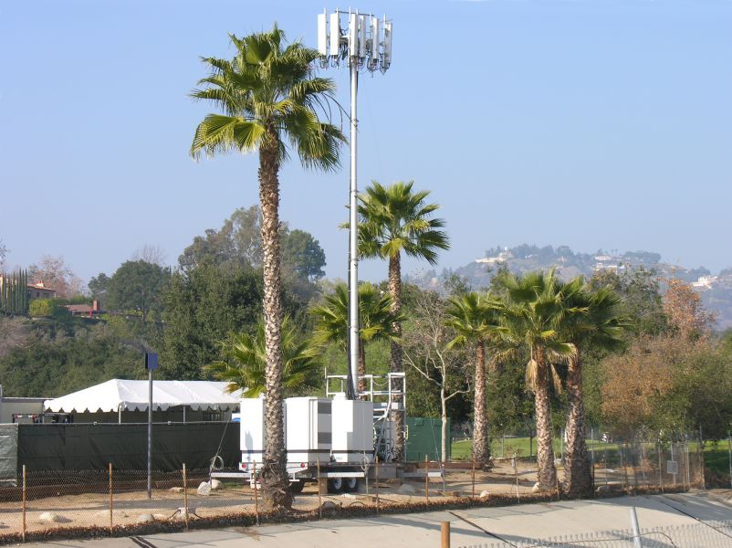 2008 Rose Bowl Herd - AT&T Wireless
AT&T's entry into the 2008 Rose Bowl Rodeo.  Much nicer than in previous years.
Keywords: AT&T Cow Rose Bowl 2008