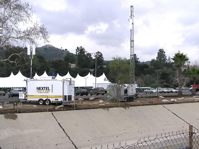 Nextel's Cow and Sprint's Cow: Rose Bowl 2007
Yet another photo of the two COWS (Sprint and Nextel) at the 2007 Rose Bowl Game.  
Keywords: Sprint nextel herd cow cows rose bowl 2007