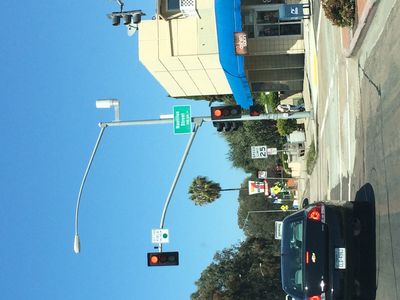 La Jolla DAS
La Jolla DAS
Keywords: La Jolla DAS