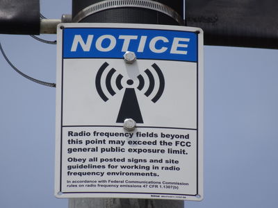 Adjacent to 5445 Hollywood Blvd, Ste D, Los Angeles, CA 90027
Keywords: mobilitie sprint