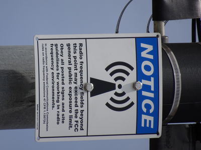 Adjacent to 5445 Hollywood Blvd, Ste D, Los Angeles, CA 90027
Keywords: mobilitie sprint