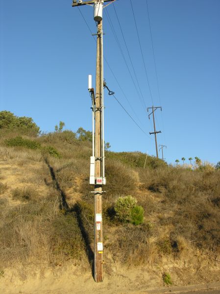 NextG Distributed Antenna System Node
NextG is a wireless carrier's carrier.  They provide fiber links between the BTS and the antenna site using a technology referred to as Distributed Antenna System (DAS).  This is a NextG DAS node located in Encinitas, California.  The carrier supported by this node is Cricket Wireless.  NextG's Cricket network in San Diego County is thought to be the largest deployment of DAS in the U.S.
Keywords: nextg das distributed antenna system encinitas node fiber cricket