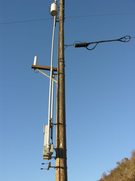 NextG Distributed Antenna System Node
NextG is a wireless carrier's carrier.  They provide fiber links between the BTS and the antenna site using a technology referred to as Distributed Antenna System (DAS).  This is a NextG DAS node located in Encinitas, California.  The carrier supported by this node is Cricket Wireless.  NextG's Cricket network in San Diego County is thought to be the largest deployment of DAS in the U.S.
Keywords: nextg das distributed antenna system encinitas node fiber cricket