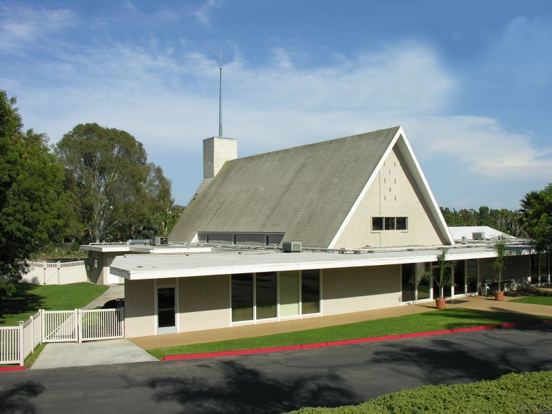 Hope (and signal) Sprints Eternal
Another view of the camo antennas at Sprint's Hope Church site in Vista California.
Keywords: Sprint hope church vista church spire
