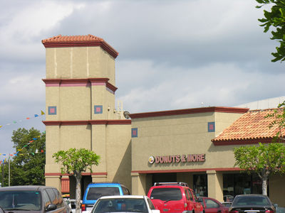 This site SEEMS to need Less SEAMS
Sprint's camo site in Santa Fe Springs, California looks like a major patching and repainting jobs is due...or overdue.
Keywords: sprint santa fe springs seams painting patching