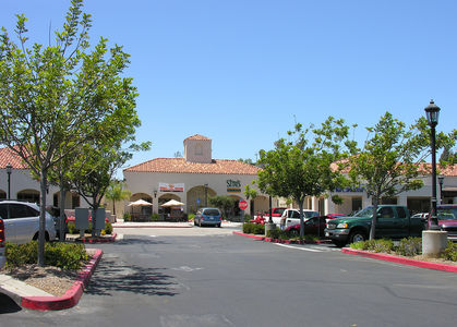A Royal Treatment
(Long View) Royal Street (MetroPCS) constructed this very nice cupola site above an existing shopping center in San Juan Capistrano, California.  If you'd like to see more about this project visit http://www.sanjuancapistrano.org/Modules/ShowDocument.aspx?documentid=4026. 
Keywords: royal street metropcs san juan capistrano 31115 rancho viejo camo cupola hillside