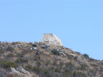 Monorock, Interrupted
Side view of Sprint's monrock highlights the poor design that has many sharp edges; is incomplete; and sports a GPS antenna sticking up above the rock.  Yuck.
Keywords: sprint monorock rock murrieta