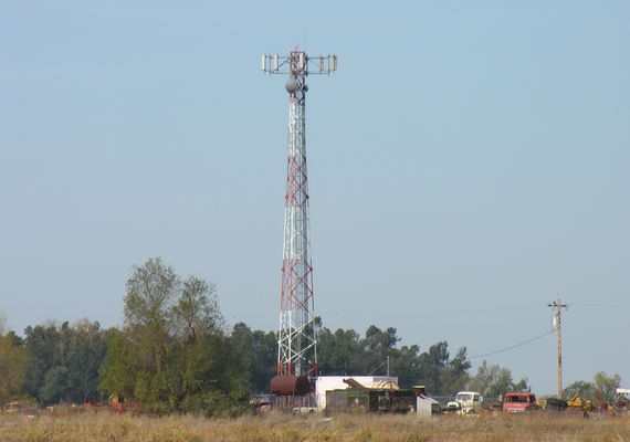 Time to Shippee Out the Signal
...from this Spectrasite lattice tower on Shippee Road in Oroville, California.  Nextel is the tower occupant.  The tower ASR is 1239078.
Keywords: nextel shippee spectrasite oroville