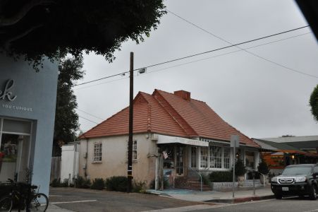 Time Warner Cable Wireless Node in Santa Monica/West Los Angeles Area
Time Warner Cable Wireless Node in Santa Monica/West Los Angeles Area.  Manufactured by BelAir Networks.
Keywords: Time Warner Cable,TWC,wifi,4g,3g,belair