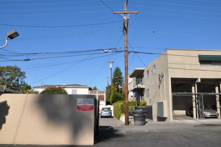 Time Warner Cable Wireless Node in Santa Monica/West Los Angeles Area
Time Warner Cable Wireless Node in Santa Monica/West Los Angeles Area.  Manufactured by BelAir Networks.
Keywords: Time Warner Cable,TWC,wifi,4g,3g,belair