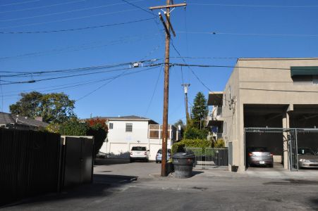 Time Warner Cable Wireless Node in Santa Monica/West Los Angeles Area
Time Warner Cable Wireless Node in Santa Monica/West Los Angeles Area.  Manufactured by BelAir Networks.
Keywords: Time Warner Cable,TWC,wifi,4g,3g,belair