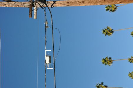 Time Warner Cable Wireless Node in Santa Monica/West Los Angeles Area
Time Warner Cable Wireless Node in Santa Monica/West Los Angeles Area.  Manufactured by BelAir Networks.
Keywords: Time Warner Cable,TWC,wifi,4g,3g,belair