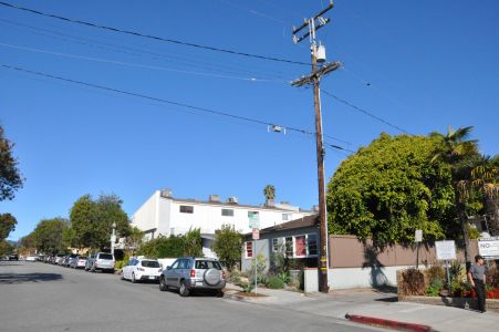 Time Warner Cable Wireless Node in Santa Monica/West Los Angeles Area
Time Warner Cable Wireless Node in Santa Monica/West Los Angeles Area.  Manufactured by BelAir Networks.
Keywords: Time Warner Cable,TWC,wifi,4g,3g,belair