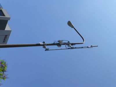 Yet another awful Mobilitie design
Los Angeles: Vermont north of Wilshire
Keywords: Mobilitie sprint los angeles wilshire vermont