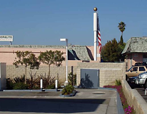 Short Flag Pole
US/Mexican Relations.
Keywords: Cell site gas station flag