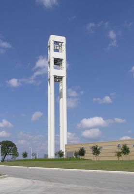 Verizon MTSO cell and microwave tower
This is an interesting 63-ish foot communications tower in Schertz, Texas.  It's owned by Verizon Wireless.
Keywords: verizon mtso schertz microwave cell