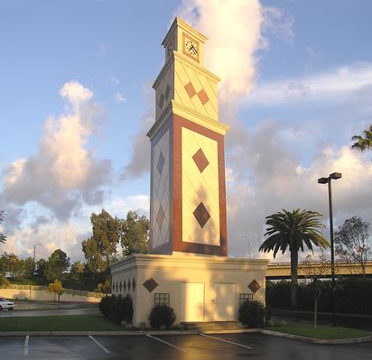 Multi-carrier cell site in Clock Tower
The Cerritos Towne Center (Cerritos, California) sports this impressive multi-carrier cell site clock tower.  Photo taken just after sunrise on a rainy day.
Keywords: clock tower cerritos