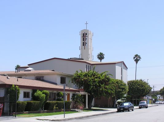 Church Bell Tower With External Antennas
This church bell tower sports multiple panel antennas on the face of the structure, rather then flush or camouflaged inside the tower.  Too bad.  Certainly not a high quality installation.  Spotted in South-Central Los Angeles.
Keywords: church bell tower extenal panel antennas south central los angeles