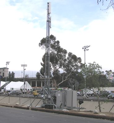 Sprint Cell on Wheels (COW)
At the Rose Bowl, January 2005, Sprint used this temporary cell site to add network capacity in the Rose Bowl area.
Keywords: Sprint COW Rose Bowl