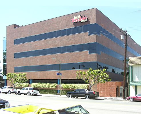 No Trouble Here! (2 of 3)
Here's a closer look at Nextel's equipment building located to the right of the main building.
Keywords: nextel faux parapet brick