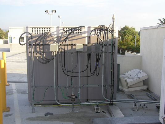 AT&T Wireless (Cingular) Omni Site
Just park your BTS equipment in this space and you're good to go.  AT&T Wireless built this dual band cellular/PCS site in West Los Angeles adjacent to a large regional mall and a busy intersection.
Keywords: AT&T cingular omnidirectional